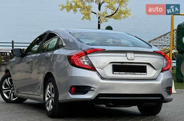 Седан Honda Civic 2017 в 