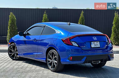 Купе Honda Civic 2019 в 