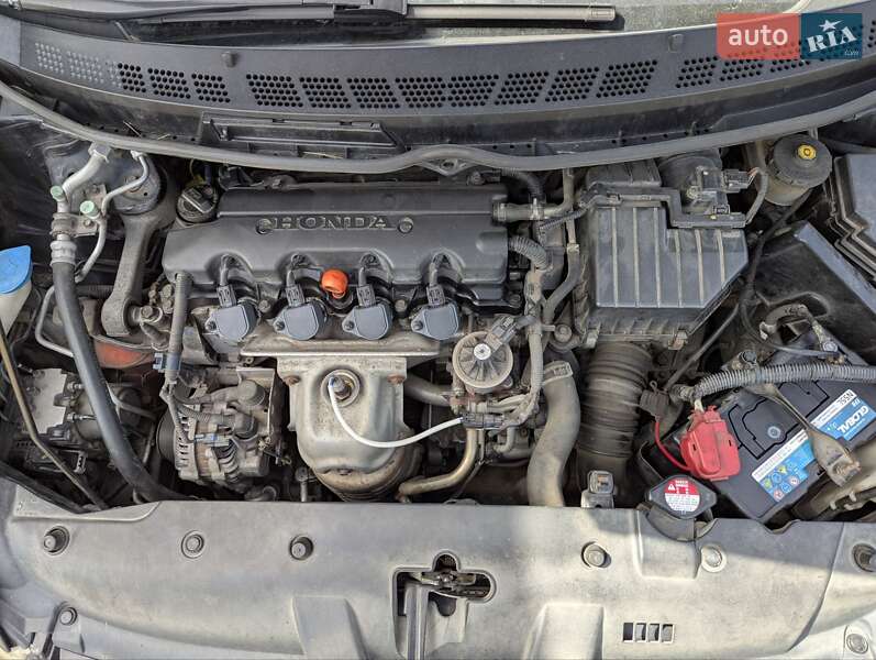 Седан Honda Civic 2008 в Долине