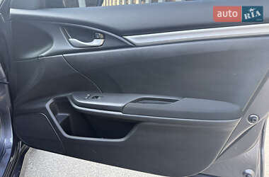 Седан Honda Civic 2018 в 