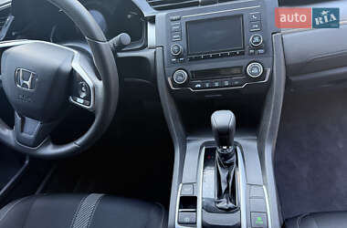 Седан Honda Civic 2018 в 