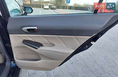 Седан Honda Civic 2009 в 