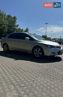 Хэтчбек Honda Civic 2007 в 