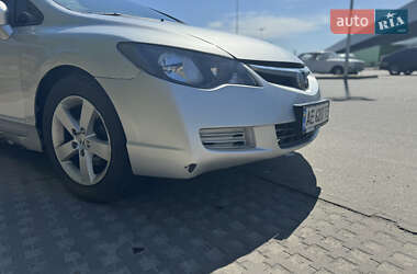 Хэтчбек Honda Civic 2007 в 