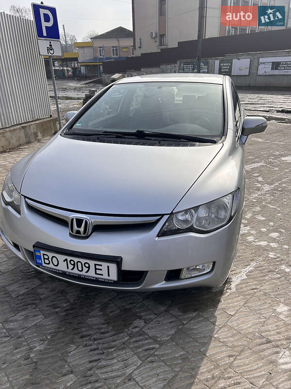 Седан Honda Civic 2008 в Тернополе