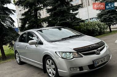 Седан Honda Civic 2006 в Днепре