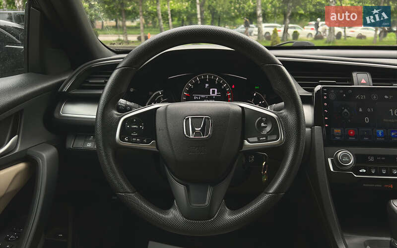 Купе Honda Civic 2016 в Львове