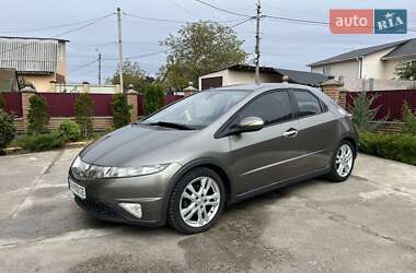 Хэтчбек Honda Civic 2007 в 