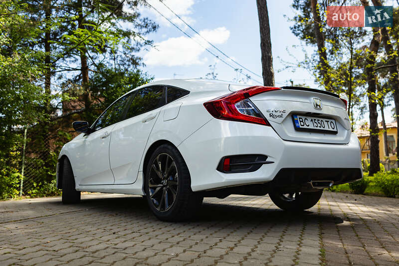 Седан Honda Civic 2021 в Львові