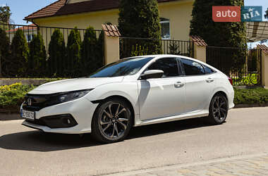 Седан Honda Civic 2021 в 