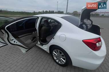 Седан Honda Civic 2012 в 
