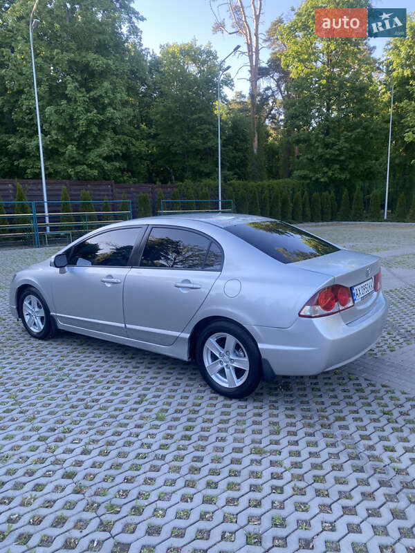 Седан Honda Civic 2008 в Харкові
