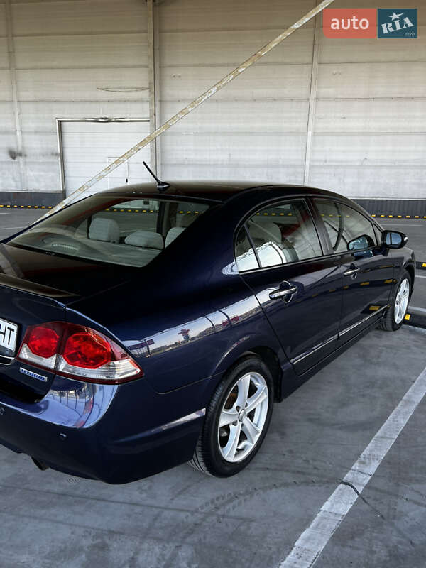 Седан Honda Civic 2010 в Рівному