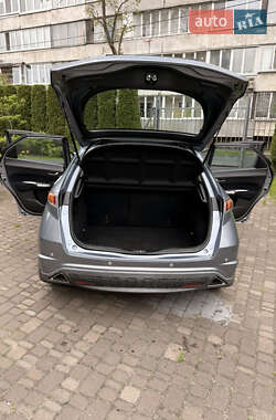 Хетчбек Honda Civic 2006 в 