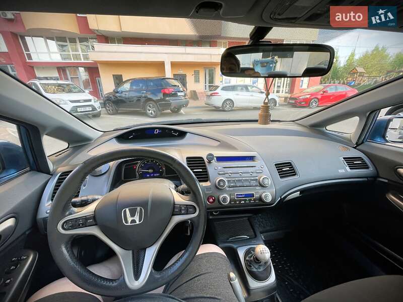 Седан Honda Civic 2007 в Киеве