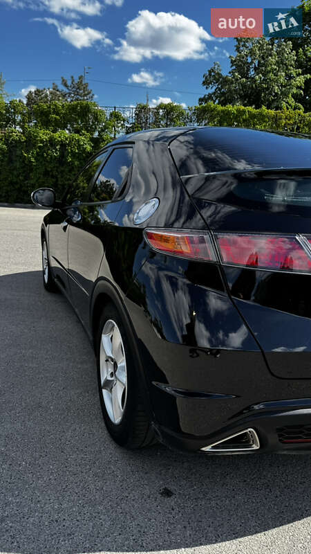 Хетчбек Honda Civic 2008 в Дніпрі