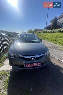 Седан Honda Civic 2009 в Луцке