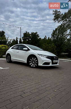 Хэтчбек Honda Civic 2014 в 
