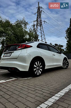 Хэтчбек Honda Civic 2014 в 
