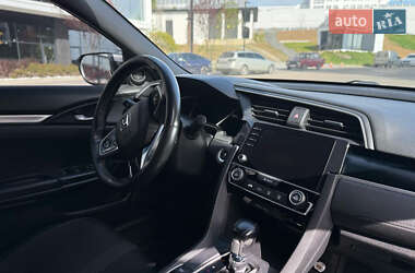 Седан Honda Civic 2019 в 