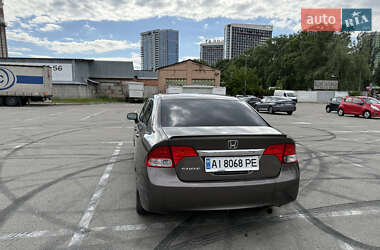Седан Honda Civic 2010 в 