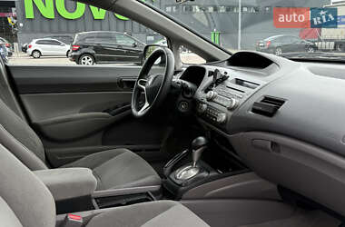 Седан Honda Civic 2010 в 