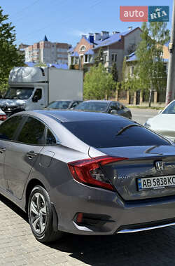 Седан Honda Civic 2019 в 
