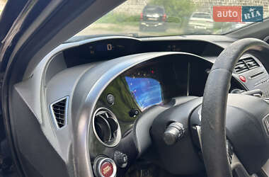 Хэтчбек Honda Civic 2008 в 