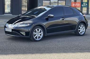 Хэтчбек Honda Civic 2007 в 