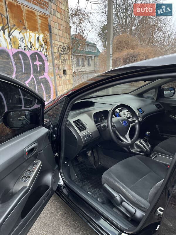 Седан Honda Civic 2009 в Немішаєве