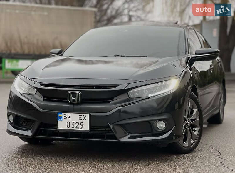 Хетчбек Honda Civic 2016 в 
