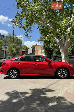 Седан Honda Civic 2016 в 