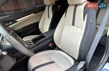Купе Honda Civic 2017 в 