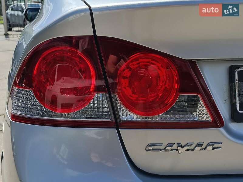 Седан Honda Civic 2008 в Харькове