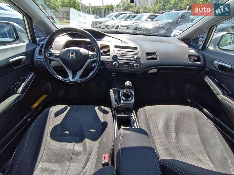 Седан Honda Civic 2008 в Харькове