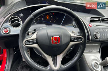 Хэтчбек Honda Civic 2008 в 