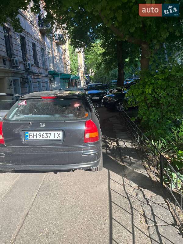 Хэтчбек Honda Civic 1996 в Одессе