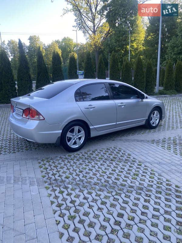 Седан Honda Civic 2008 в Харькове