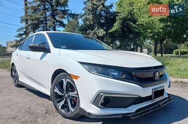 Седан Honda Civic 2019 в Днепре