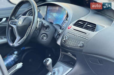 Хэтчбек Honda Civic 2008 в 