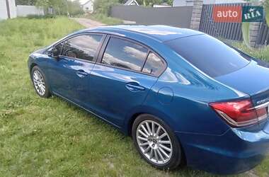 Седан Honda Civic 2013 в Киеве