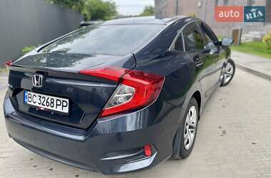Седан Honda Civic 2016 в 