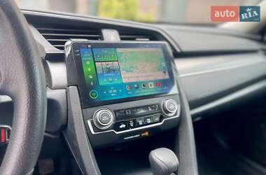 Седан Honda Civic 2016 в 