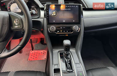 Седан Honda Civic 2017 в 