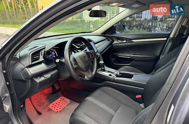 Седан Honda Civic 2017 в 