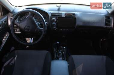Седан Honda Civic 2004 в 