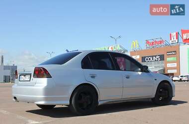 Седан Honda Civic 2004 в 