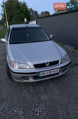 Хетчбек Honda Civic 2000 в 