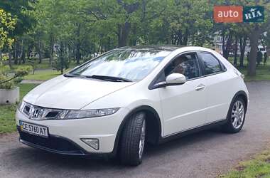 Хэтчбек Honda Civic 2010 в 