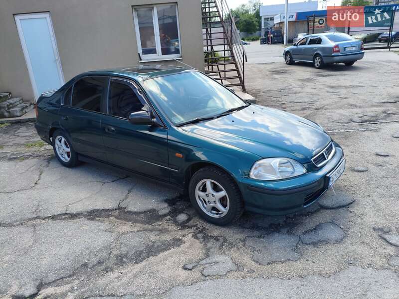 Седан Honda Civic 1997 в Запоріжжі